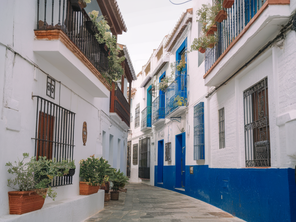 a 48-hour slow travel guide to seville that skips the tourist traps