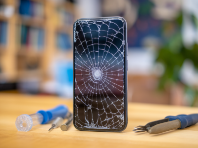 How to repair a cracked phone screen at home safely and when to see a pro